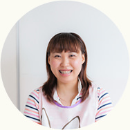 秀島 衣美先生
