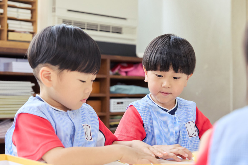 幼稚園の一日　イメージ